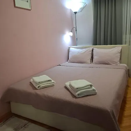 88, Self Check-in, Free Parking Apartment