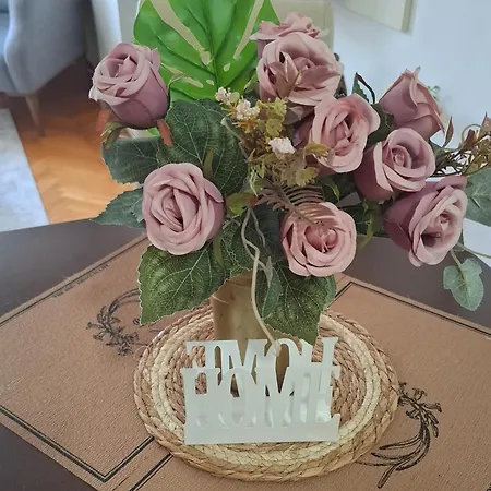 88, Self Check-in, Free Parking Apartament