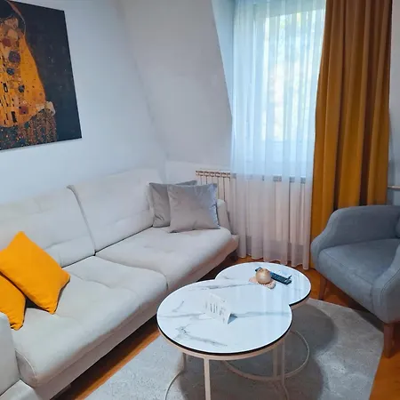 88, Self Check-in, Free Parking Appartement *