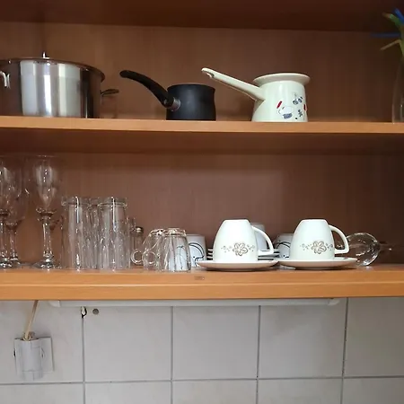 Apartment 88 Stylish & Cozy, Self Check-In, Free Parking